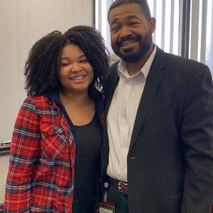 Meet your Posher, Pierson